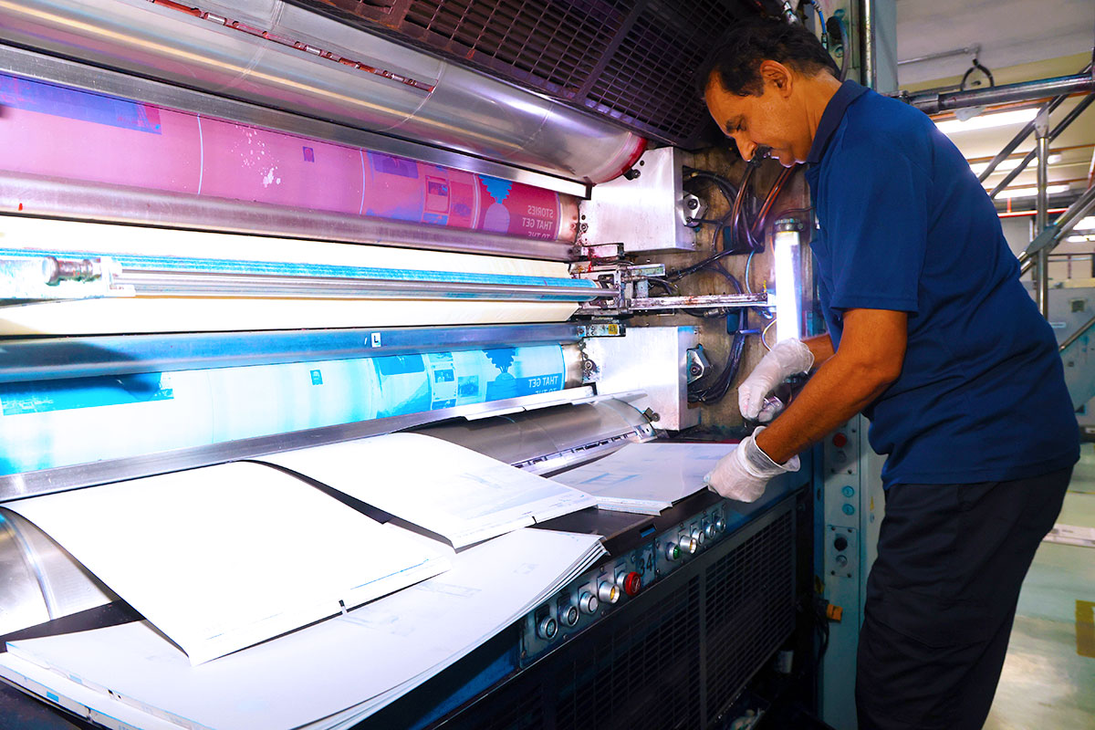 走进报纸印刷幕后