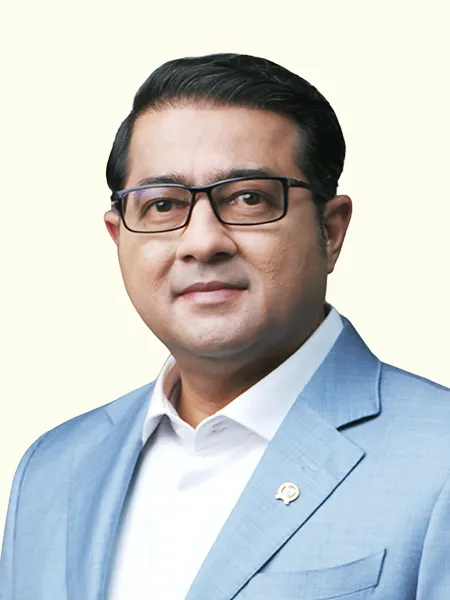 Teuku Riefky Harsya