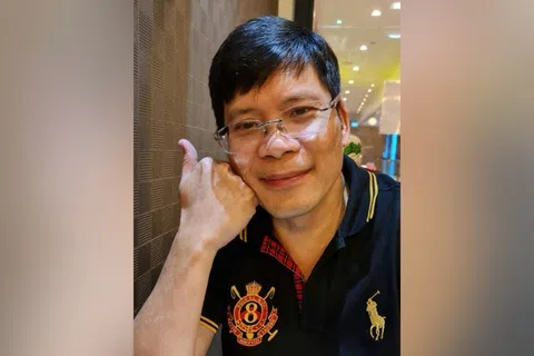 受害者称，被告江俊毅谎称是某家公司的行政总监。（受访者提供）