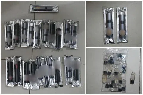 卫生科学局人员从被告何祖宏的住所搜出24个电子烟和19个丧尸烟弹。（卫生科学局提供）