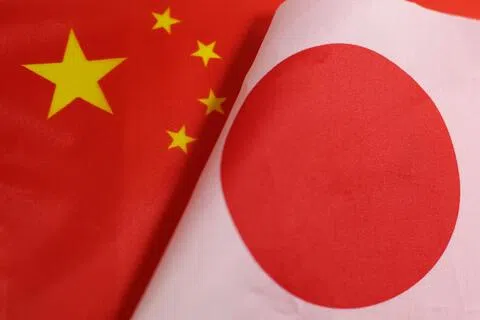 针对日本议员拟下周访华，中国外交部星期五（8月21日）回应时，敦促日本当政者重视日本朝野有识之士推动改善中日关系。（档案照）