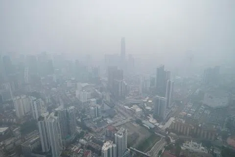 吉隆坡是马国中部星期二（10月6日）烟霾情况最严重的地区，其中蕉赖的空气污染指数达168点，处于不健康水平。（马新社）