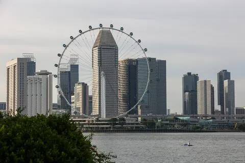 AI需求强劲带动制造业 我国次季经济预计同比增5.7%