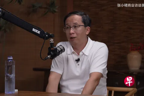 中国科技巨头华为首席科学家廖恒7月25日接受腾讯新闻“张小珺商业访谈录”近五个小时的专访，首次公开分享他对半导体产业底层逻辑的思考。（B站视频截图）