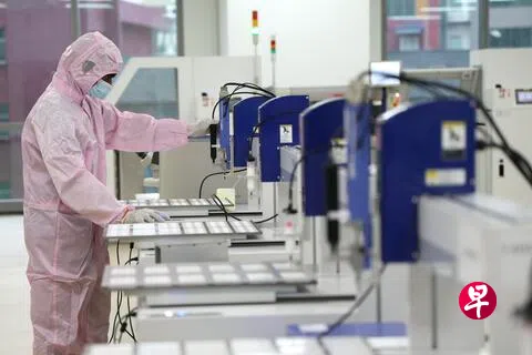 新加坡7月制造业PMI升至51.4 与电子业升至逾八年高点