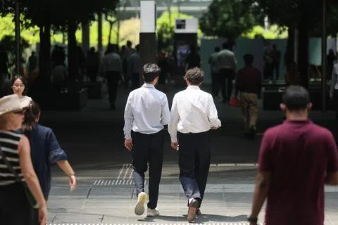 新加坡第二季劳动市场仍坚韧 但裁员与重新就业压力更大