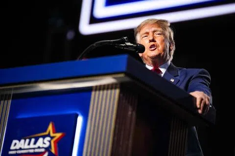 特朗普曾声称，民主党若胜选，会对美国人的生活构成威胁。他星期四（9月10日）在达拉斯共和党大会演讲的语气却有所减弱，似乎默认民主党很可能赢得国会至少一个议院的控制权。（法新社）