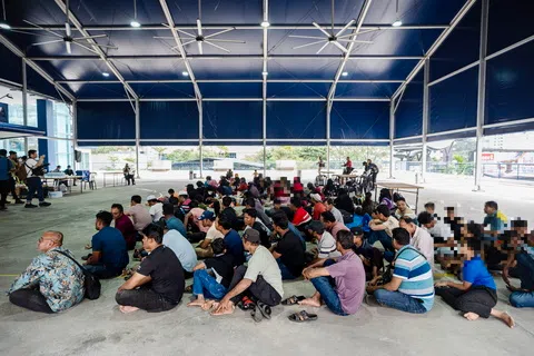 马来西亚目前根据联合国难民署的安排，接纳超过21万5000名难民及寻求庇护者，当中有超过12万6000人是已向难民署登记的罗兴亚人。（马新社）