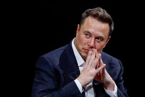 知情者透露，白宫向包括亿万富翁马斯克（图）旗下SpaceX在内的美国太空企业施压，要求它们抵制下周在巴黎举行的太空峰会。（路透社档案照片）