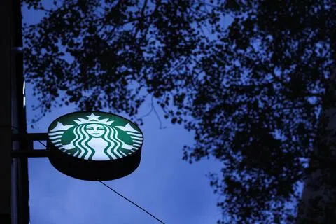 印度新德里一家星巴克咖啡店的标志。（路透社）