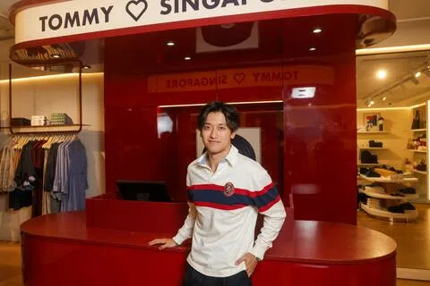 来自上海的中国首名F1车手周冠宇（图）从2022年进入F1以来，新加坡大奖赛一直是他的“第二主场“。（吴先邦摄）