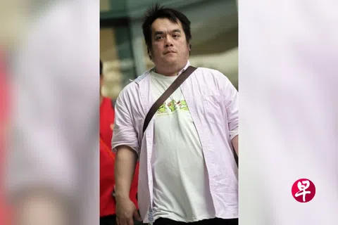 被告张贤义（34岁，译音）面对一项蓄意伤人和一项企图蓄意伤人的控状。他承认其中一项，另一项待法官下判时考虑在内。（海峡时报）