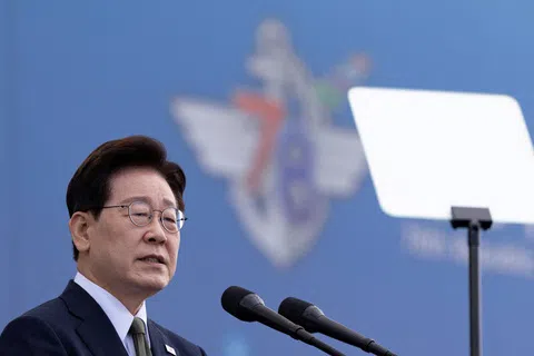 韩国总统李在明说，已要求相关部门查明攻击情况，并集中人员和资源，将损失降至最低。（路透社）