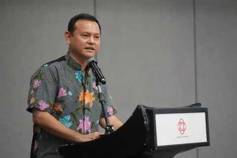 主管回教事务代部长兼国防部高级政务部长扎吉哈说，新的M立方＋一站式平台及WhatsApp社群，不仅能协助马来回教社群更便捷获取各类支援资源，也让各合作伙伴更清楚彼此的工作，了解哪些资源可以互补、哪些领域仍存在空缺，从而加强协作。（谢智扬摄）