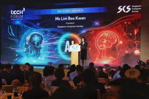 新加坡电脑学会推AI技能途径 指引非科技业者和技术人才提升