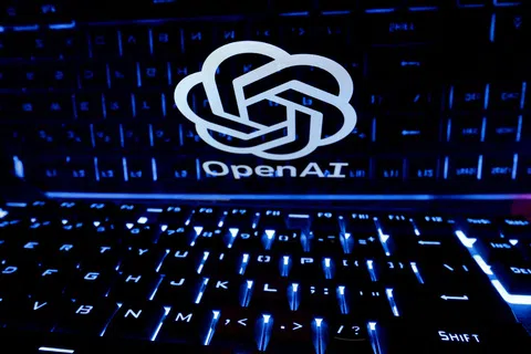 美国人工智能公司OpenAI星期五（10月9日）发声明说，公司上周解雇三名研究员，称内部调查发现他们违反处理敏感信息的规定。（路透社）