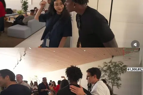 网传IShowSpeed的直播片段显示，一位疑似是阿信团队工作人员的女士告诉他，马上要见面的是“来自中国的阿信”，但很快又有一位身着白衣的男子跟IShowSpeed说，“他不喜欢谈论这件事”，两岸网民因此展开争论。（互联网）