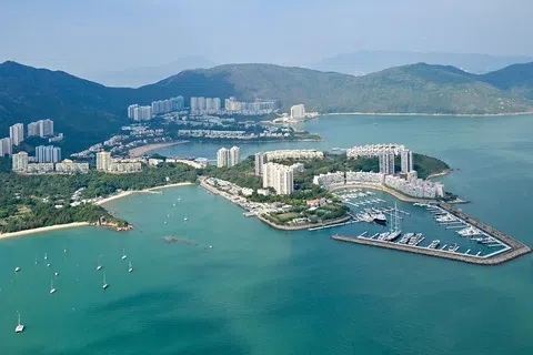 香港运输及物流局局长陈美宝星期六（10月10日）在官网发布的网志中透露，“粤艇南下”首航仪式下周五举行。（香港运输及物流局官网）