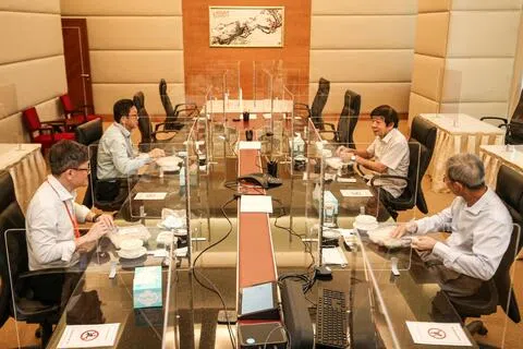 “搞定先生”直言媒体工作不易 许文远忧年轻一代不阅读迷失方向
