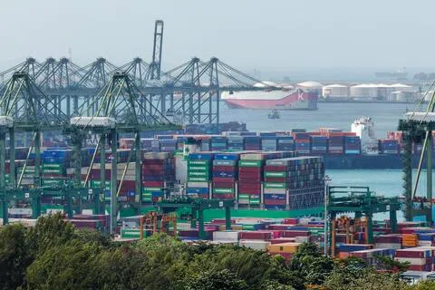 贸工部向美国表明 新加坡对美国出口并非产能过剩造成