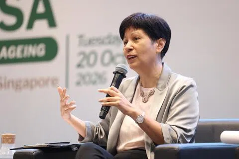 总理公署部长兼财政部及国家发展部第二部长英兰妮指出，人口老龄化确实带来不少挑战，但人民长寿也是我国数十年来在医疗、教育、住房和经济等方面取得进步的成果，值得肯定。（何家俊摄）