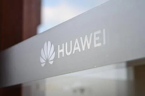 中国科技巨头华为将在明年发布两款新晶片。（法新社）