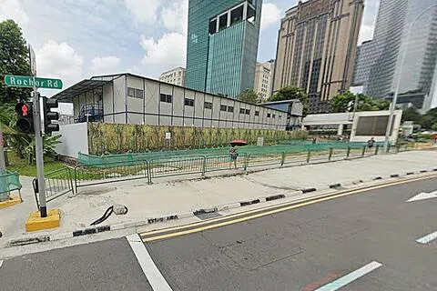 事发地点是梧槽路一带的人行道上。（取自谷歌地图）