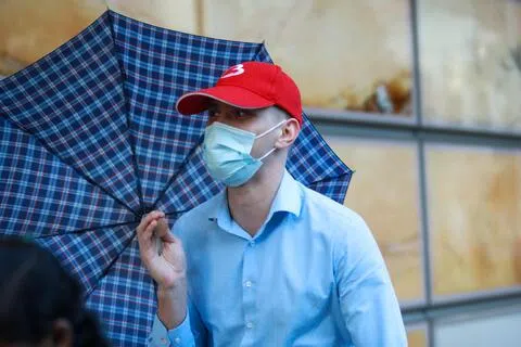 被告潘菲洛夫面对包括非礼、性侵和强奸在内的四项控状。（档案照片）