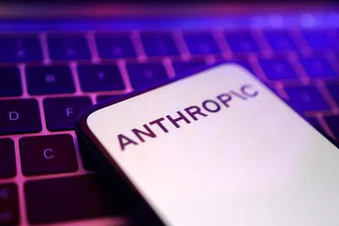 Anthropic旗下AI代理曾进入国务院网站填表申请签证，还到费城警方网站虚报凶案线索。不过公司辩称，最新披露的事故“对现实世界的冲击极小”。（路透社）