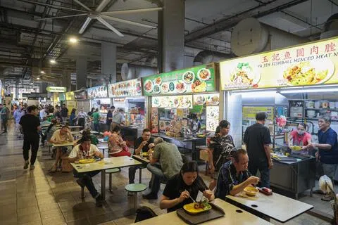 体恤餐饮业面对人手租金等压力 政府与相关方合力支持