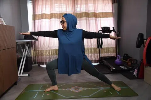 苏珊娜认为，养成健康生活习惯的关键在于平衡。如果这周懒得运动，她就吃得更清淡；若周末要吃大餐，之后就加紧运动。（特约摄影伍书永摄）