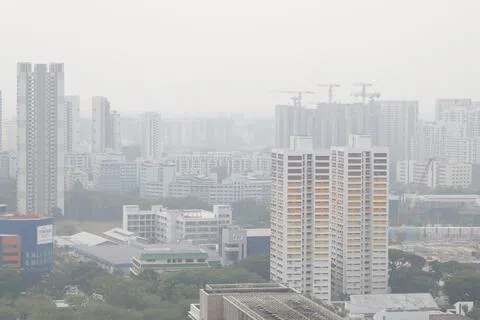 国家环境局网站数据显示，截至星期四（9月10日）早上7时，中部地区的PSI达105，属于不健康水平，也高于星期三（9日）晚上11时录得的102。（叶振忠摄）