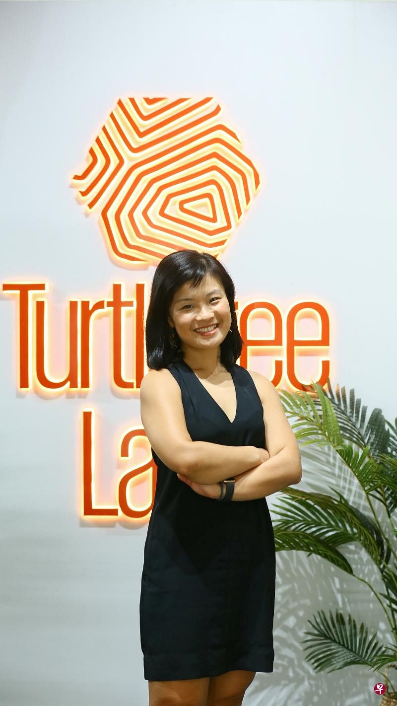 TurtleTree创办人兼首席执行官林凤如受访时说，公司预计两年后可把奶成份加进婴儿配方奶粉中推出市场。（施策文摄）