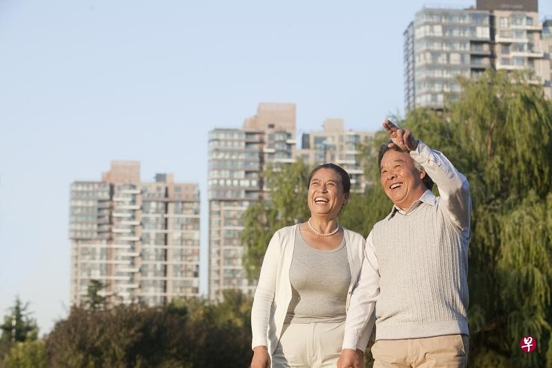 中年再婚，避免最后变成只是为了再找另一个人搭伴将就过日子。（图/iStock）
