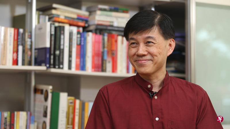 陈淮沁家的中文阅读习惯一代传一代。（视频截图）