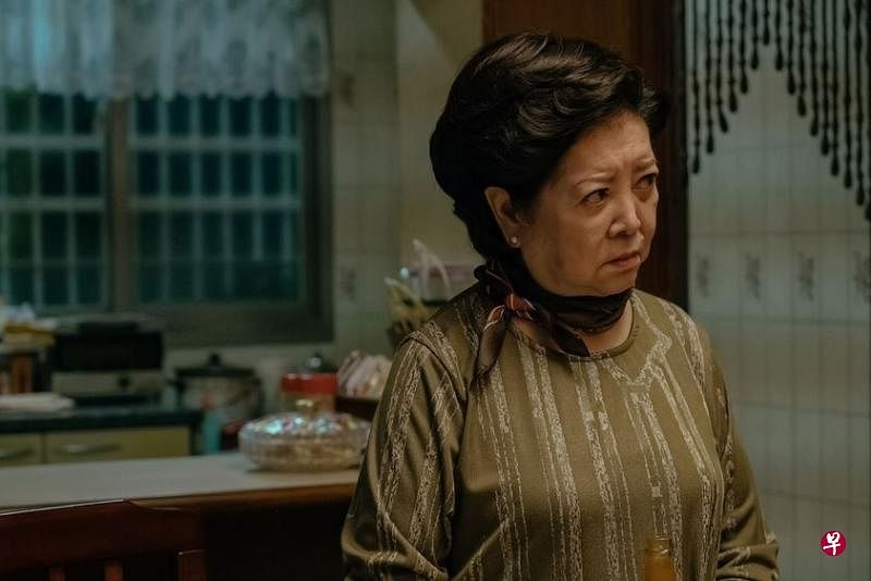 《孤味》陈淑芳演出命运多舛的母亲。