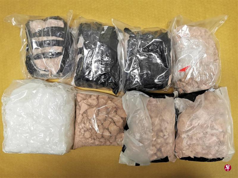 中央肃毒局本周一的执法行动，逮捕了三名涉嫌贩毒的男子，并起获市价近46万元的海洛因和冰毒。（中央肃毒局提供）