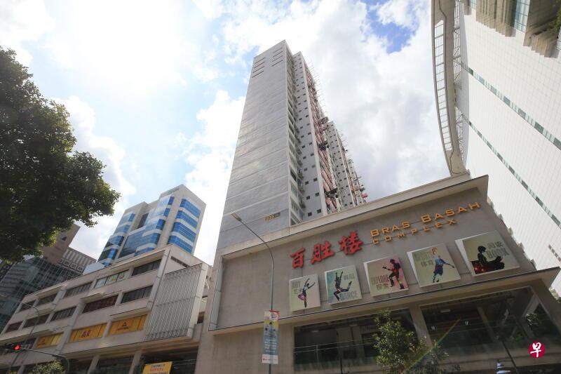 俗称“书城”的百胜楼。（档案照片）