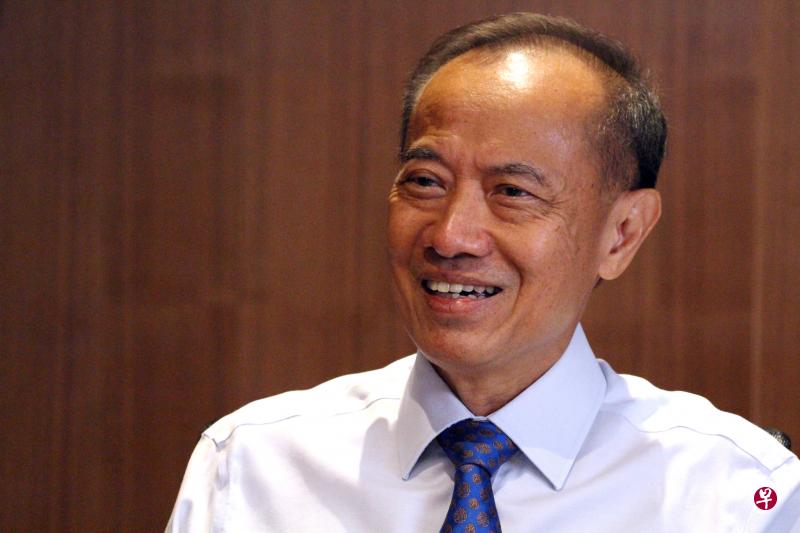 ▲新加坡前外长杨荣文接受《联合早报》专访，畅谈中共建党百年，中共的成就以及中美关系等国际热点课题。（邝启聪摄）