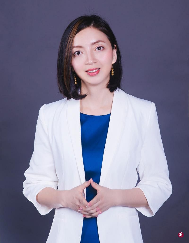 资深辅导员李海咛：父母在孩子心里可说各占50%比例，甚至是“一加一大于二”，不应剥夺与破坏孩子对任何一方的爱。（受访者提供）