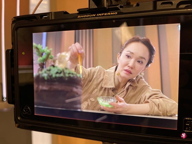 范文芳因为对烘焙感兴趣而接下《糖朝冠冕》的主持工作。（凯渥提供）