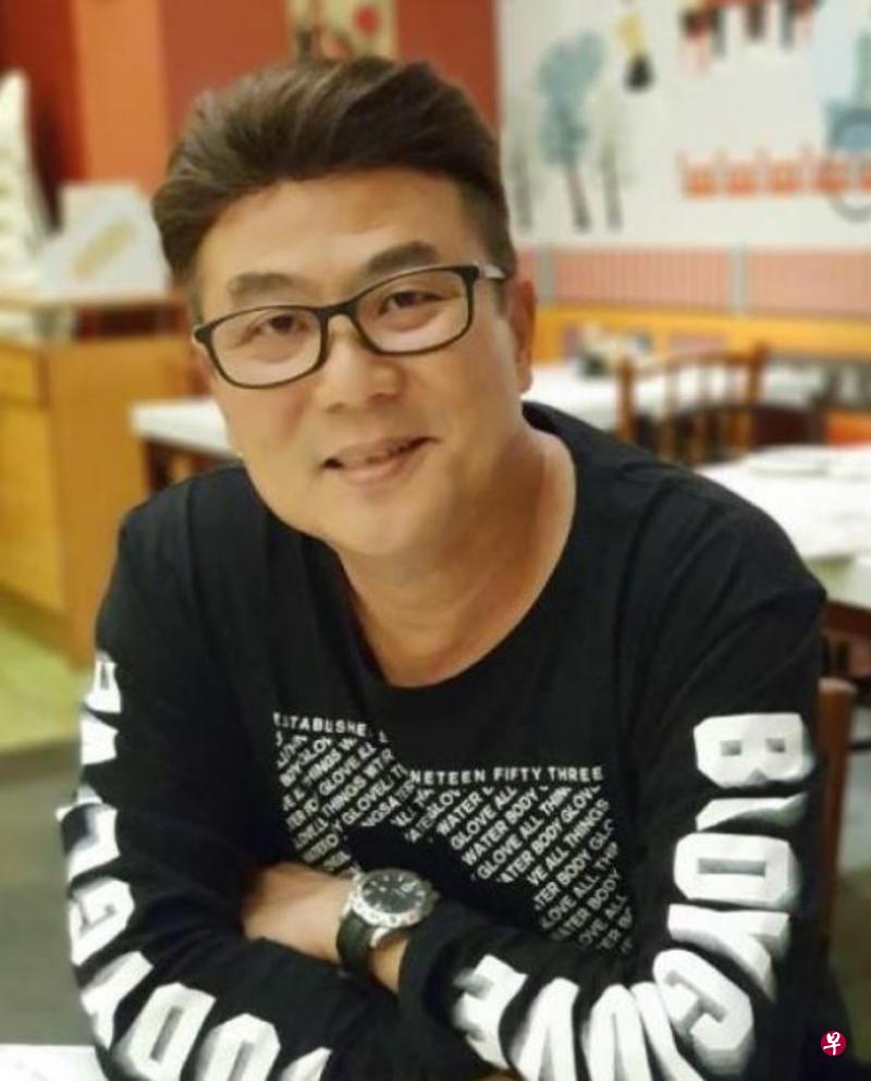←梁志强说张智扬拍戏时都开心地笑闹，没感受到他有忧郁症问题。（互联网）