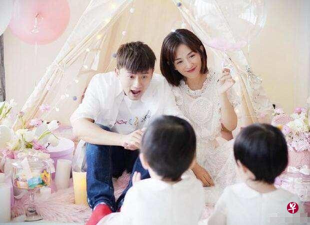 张杰和谢娜2018年迎来一对双胞胎女娃。（互联网）