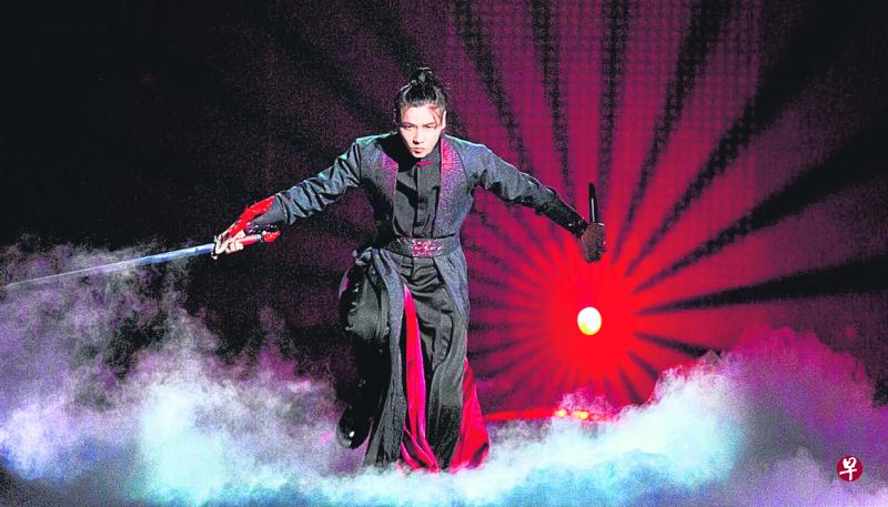 张晋将“武术”变“舞术”。