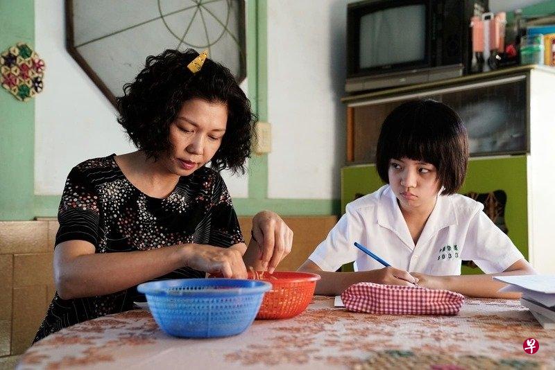 《俗女养成记2》感人的生活故事，好多都在饭桌上展开。（互联网）