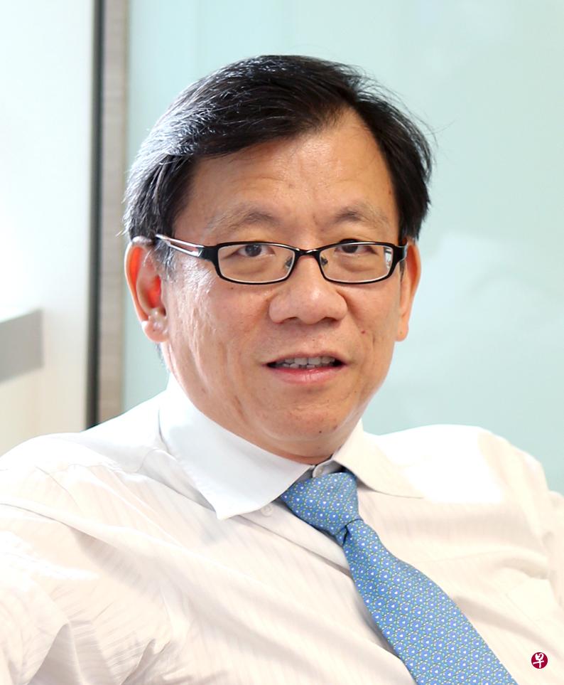 梁浩楠医生：人体内的抗体会逐渐下降，接种疫苗追加剂有助降低患重症的风险。（龙国雄摄）