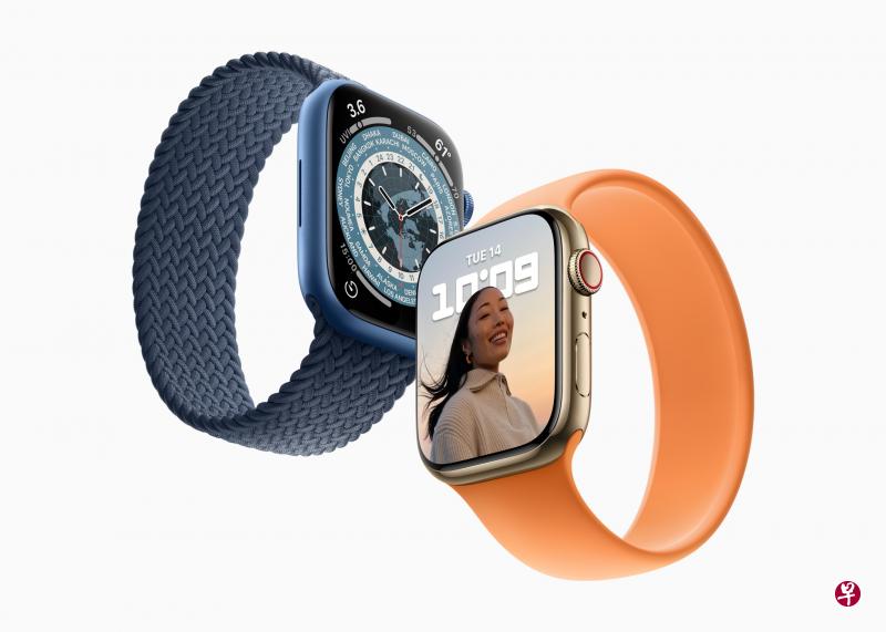 Apple Watch Series 7拥有历来最大的屏幕，玻璃硬度也经提升。