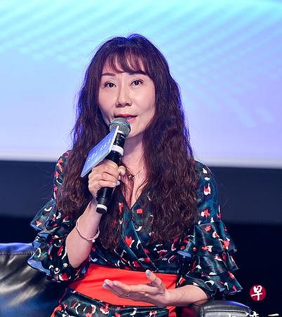广东珠影影视制作公司总经理刘佳笳：香港导演北上执导大陆主旋律电影，帮助香港电影人找到更宽阔路子。（互联网）