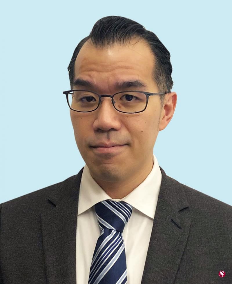 曾宪卓医生：在可预见的未来，与冠病共存是生活新常态，人们必须学习与适应。