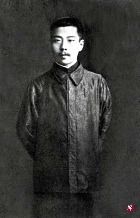1915年的周树人，1918年才开始用鲁迅笔名。